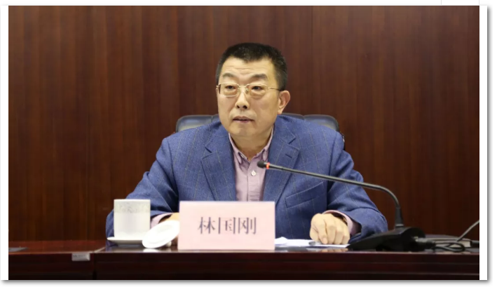 山影集團(tuán)2018年度總結(jié)表彰大會召開