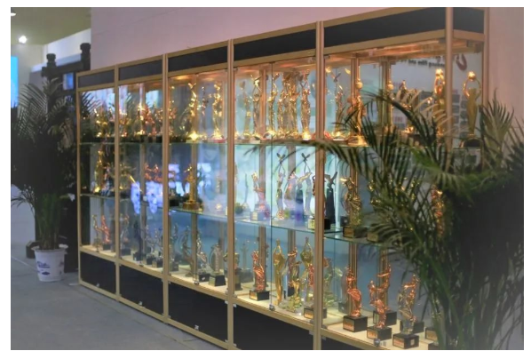 山影四部作品入圍第三十屆中國(guó)電視金鷹獎(jiǎng) 山影四部作品入圍第三十屆中國(guó)電視金鷹獎(jiǎng)